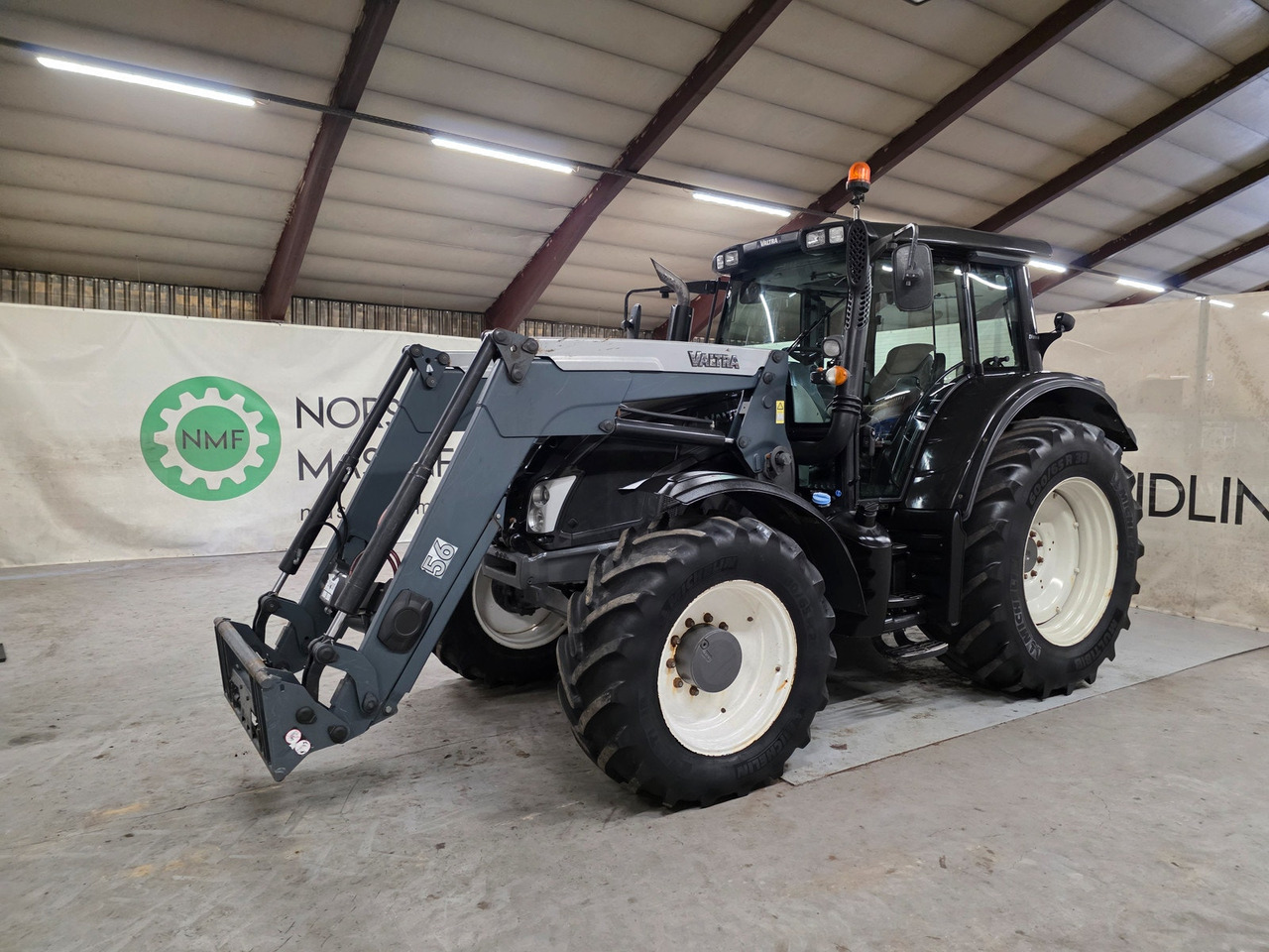 Valtra N163 Direct - Traktor: foto 1 Valtra N163 Direct - Traktor: foto 1
