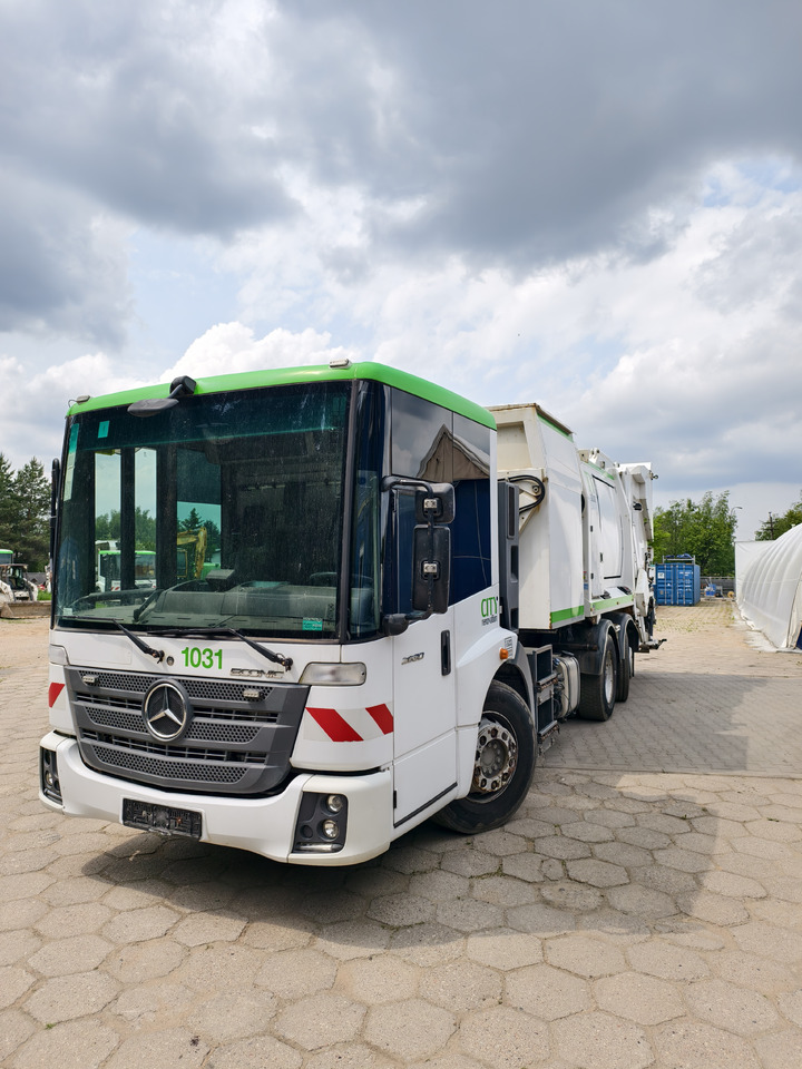 Mercedes Econic - Kamion mbeturinash: foto 1 Mercedes Econic - Kamion mbeturinash: foto 1