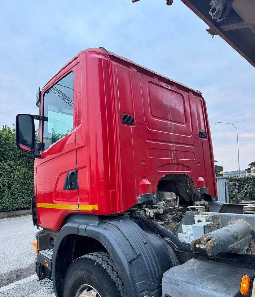 Scania R124/470 Ribaltabile 8X4 - Kamion vetëshkarkues: foto 5 Scania R124/470 Ribaltabile 8X4 - Kamion vetëshkarkues: foto 5