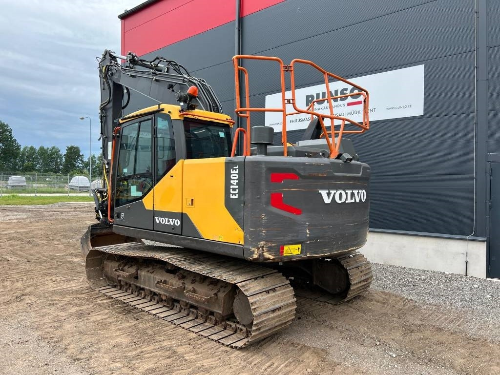 Volvo EC 140 EL - Ekskavator me zinxhirë: foto 2 Volvo EC 140 EL - Ekskavator me zinxhirë: foto 2