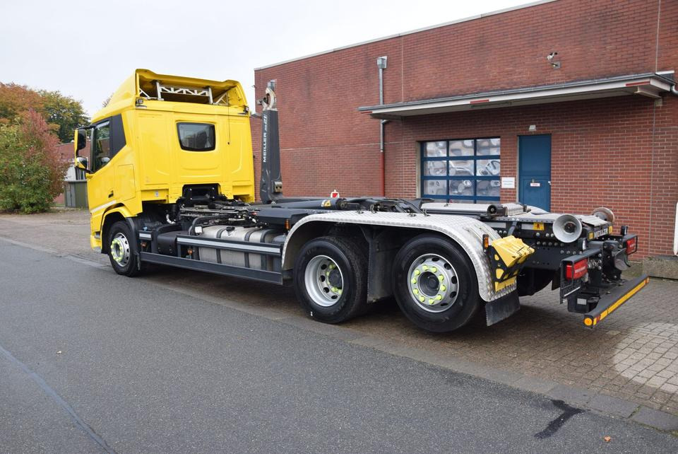DAF XG 450 Meiller RS21 Abroll ACC Navi Kamera EU6E - Kamion vetëngarkues: foto 4 DAF XG 450 Meiller RS21 Abroll ACC Navi Kamera EU6E - Kamion vetëngarkues: foto 4