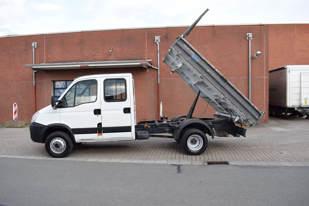 Iveco Daily 70 C17 Meiller Kipper Nutzlast 3100KG - Kamioncine vetëshkarkuese, Kamioncine dopio kabinë: foto 3 Iveco Daily 70 C17 Meiller Kipper Nutzlast 3100KG - Kamioncine vetëshkarkuese, Kamioncine dopio kabinë: foto 3