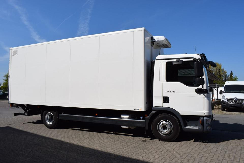 Kamion vagonetë MAN TGL 8.180 Koffer 6,20mLBW 1000KG Klima: foto 9