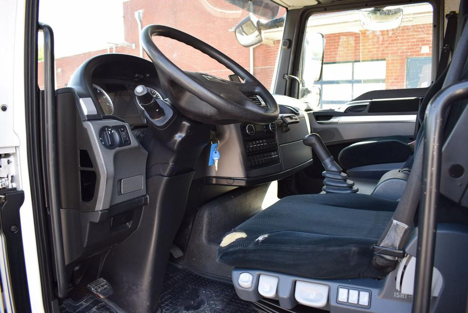 Kamion vagonetë MAN TGL 8.180 Koffer 6,20mLBW 1000KG Klima: foto 14