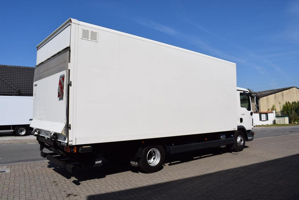 Kamion vagonetë MAN TGL 8.180 Koffer 6,20mLBW 1000KG Klima: foto 7