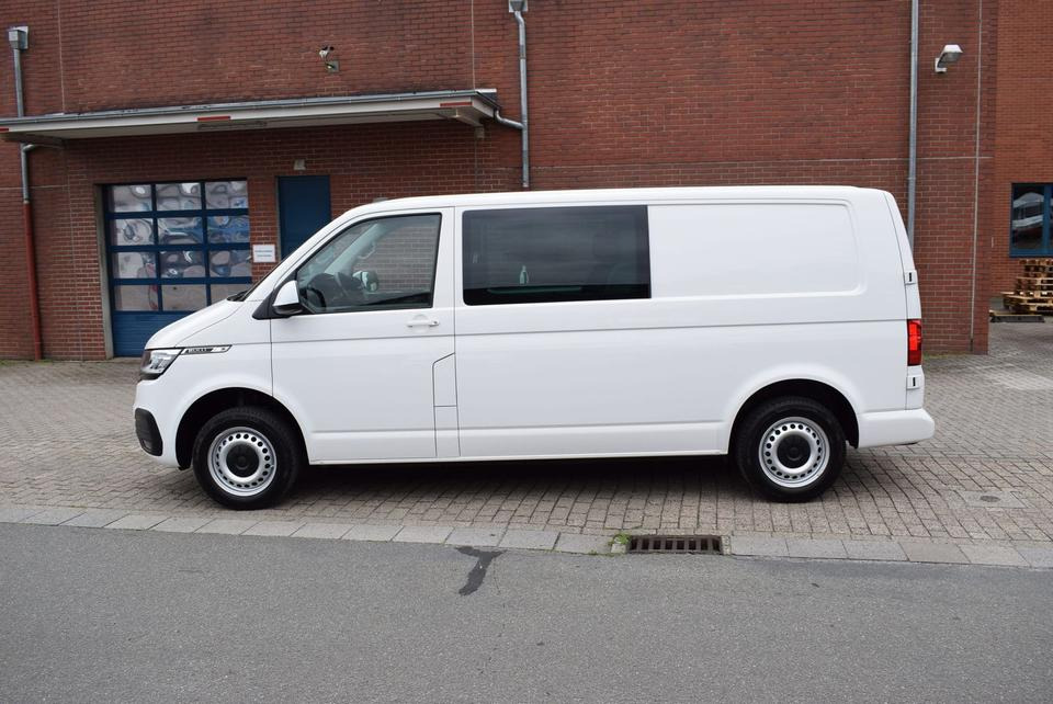 Volkswagen T6.1 Lang DOKA 5-Sitzer ACC Klima LED Standheiz - Kamioncine dopio kabinë: foto 4 Volkswagen T6.1 Lang DOKA 5-Sitzer ACC Klima LED Standheiz - Kamioncine dopio kabinë: foto 4