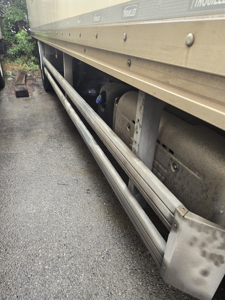 Lizingu i DAF LF 320 DAF LF 320: foto 10