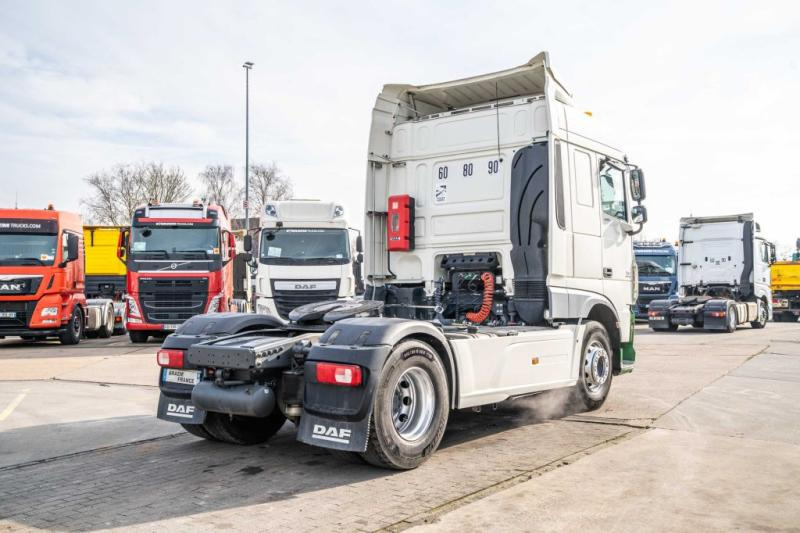 DAF XF 460 + HYDRAULIQUE (50Ton) - Gjysmë-kamion: foto 4 DAF XF 460 + HYDRAULIQUE (50Ton) - Gjysmë-kamion: foto 4