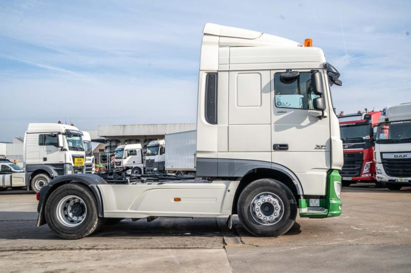 DAF XF 460 + HYDRAULIQUE (50Ton) - Gjysmë-kamion: foto 3 DAF XF 460 + HYDRAULIQUE (50Ton) - Gjysmë-kamion: foto 3