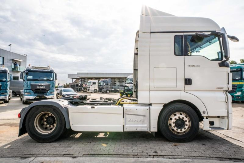 MAN TGX 18 460 XLX BLS+INTARDER+ADR+KIPHYDR. - Gjysmë-kamion: foto 3 MAN TGX 18 460 XLX BLS+INTARDER+ADR+KIPHYDR. - Gjysmë-kamion: foto 3