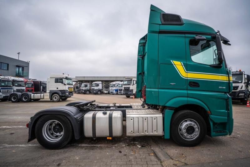 Mercedes ACTROS 1845 LS - Gjysmë-kamion: foto 3 Mercedes ACTROS 1845 LS - Gjysmë-kamion: foto 3