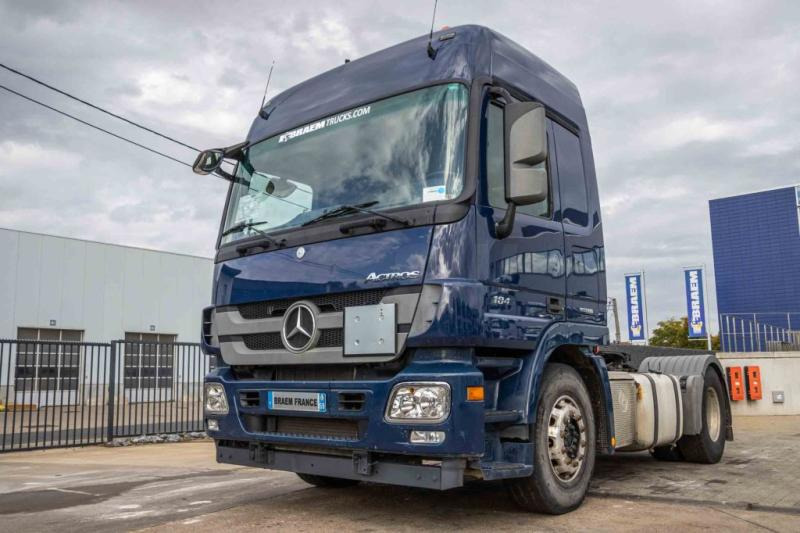 Mercedes ACTROS 1846 LS-MP3+HYDR.+ADR - Gjysmë-kamion: foto 2 Mercedes ACTROS 1846 LS-MP3+HYDR.+ADR - Gjysmë-kamion: foto 2
