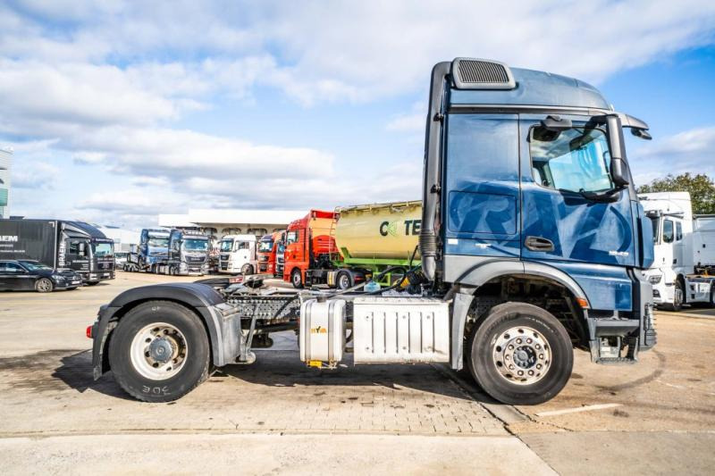 Mercedes AROCS 1843 LS ( NO ACTROS)+BIG AXLE +HYDR. - Gjysmë-kamion: foto 3 Mercedes AROCS 1843 LS ( NO ACTROS)+BIG AXLE +HYDR. - Gjysmë-kamion: foto 3