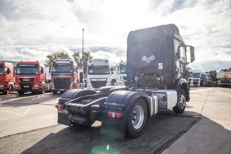 Mercedes AROCS 1843 LS ( NO ACTROS) +HYDRAULIQUE - Gjysmë-kamion: foto 3 Mercedes AROCS 1843 LS ( NO ACTROS) +HYDRAULIQUE - Gjysmë-kamion: foto 3