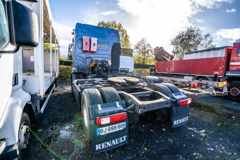 Renault PREMIUM 450 DXI+VOITH+ problème moteur - Gjysmë-kamion: foto 3 Renault PREMIUM 450 DXI+VOITH+ problème moteur - Gjysmë-kamion: foto 3