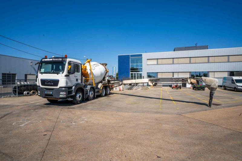 MAN TGS 32.360 BB+LIEBHERR+TAPIS THEAM TS 13m - Autobetoniere: foto 1 MAN TGS 32.360 BB+LIEBHERR+TAPIS THEAM TS 13m - Autobetoniere: foto 1