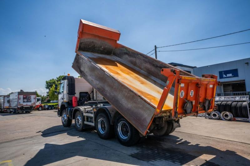 Volvo FMX 460 - Kamion vetëshkarkues: foto 5 Volvo FMX 460 - Kamion vetëshkarkues: foto 5