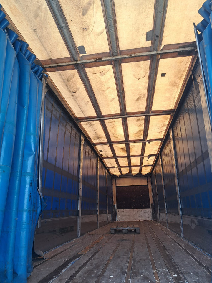 FRUEHAUF  - Gjysmë rimorkio me tendë: foto 3 FRUEHAUF  - Gjysmë rimorkio me tendë: foto 3