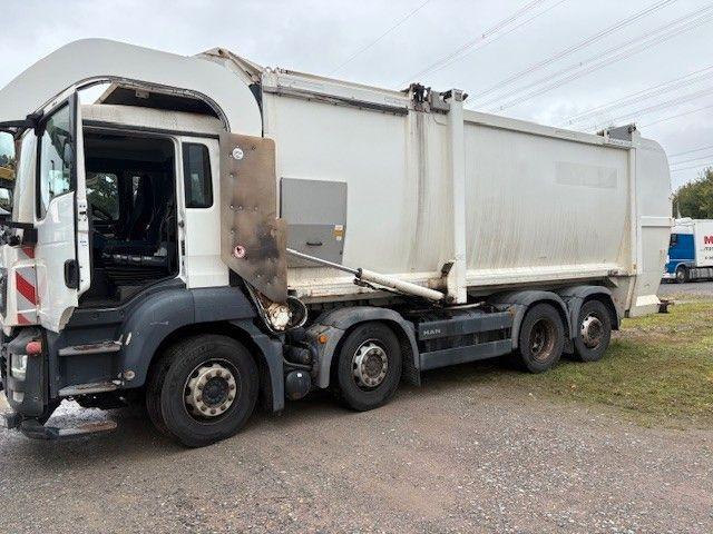 MAN 35.360 8x2 - Kamion mbeturinash: foto 2 MAN 35.360 8x2 - Kamion mbeturinash: foto 2