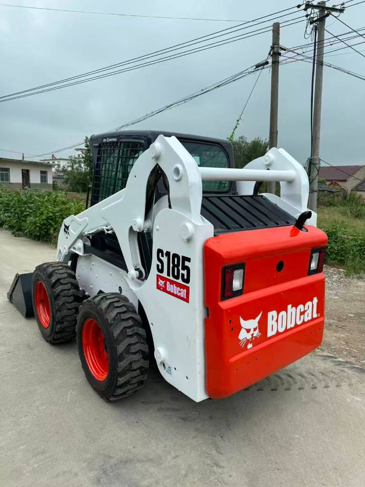 Bobcat S 185 - Ekskavator me zinxhirë: foto 1 Bobcat S 185 - Ekskavator me zinxhirë: foto 1