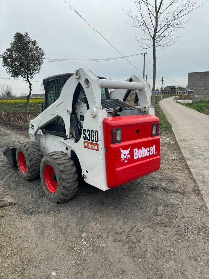Bobcat S 300 - Mini fadrom: foto 5 Bobcat S 300 - Mini fadrom: foto 5