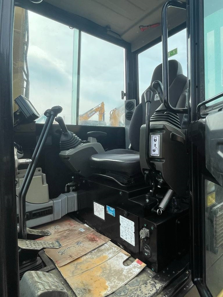CAT 305.5E2 - Miniekskavator: foto 5 CAT 305.5E2 - Miniekskavator: foto 5