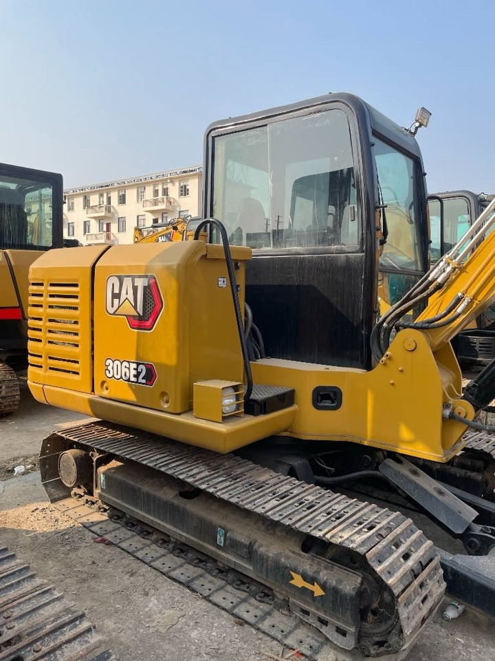 CAT 306 - Ekskavator me zinxhirë: foto 1 CAT 306 - Ekskavator me zinxhirë: foto 1