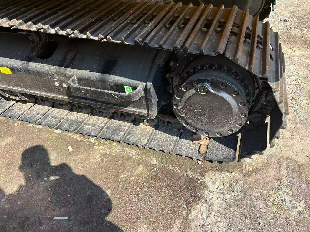 CAT 320 GC - Ekskavator me zinxhirë: foto 2 CAT 320 GC - Ekskavator me zinxhirë: foto 2