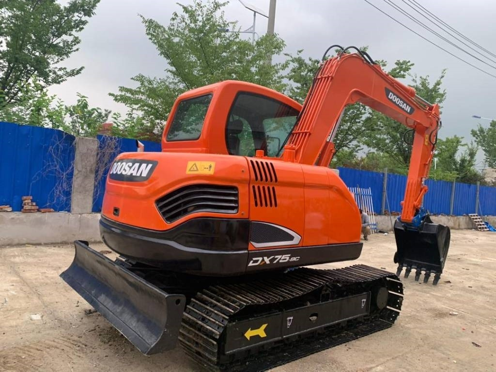 Doosan DX 75-9 C  - Miniekskavator: foto 2 Doosan DX 75-9 C  - Miniekskavator: foto 2