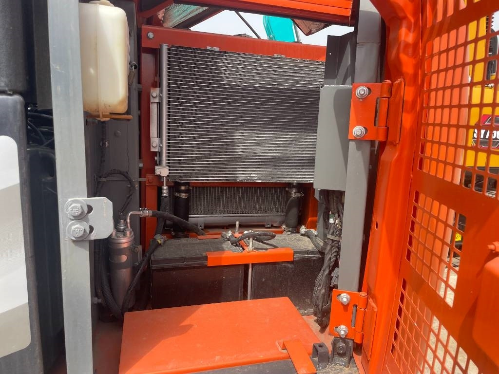 Hitachi ZX 70 - Miniekskavator: foto 4 Hitachi ZX 70 - Miniekskavator: foto 4