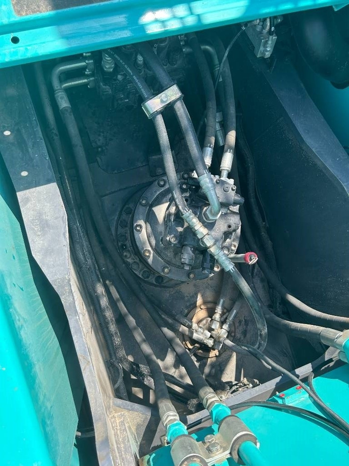 Kobelco SK 350 - Ekskavator me zinxhirë: foto 4 Kobelco SK 350 - Ekskavator me zinxhirë: foto 4