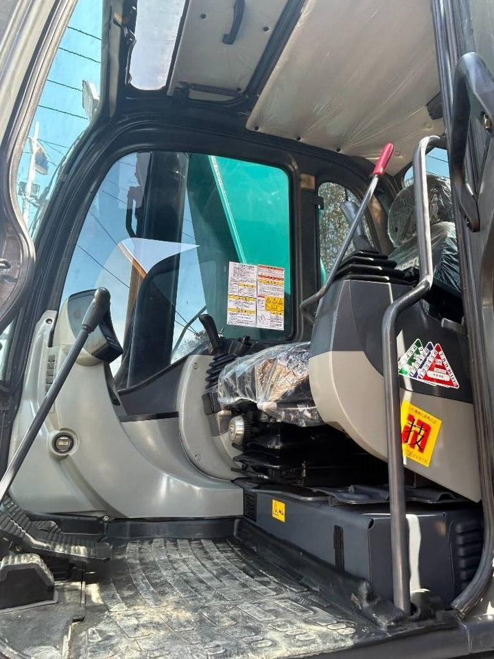 Kobelco SK 350 - Ekskavator me zinxhirë: foto 2 Kobelco SK 350 - Ekskavator me zinxhirë: foto 2