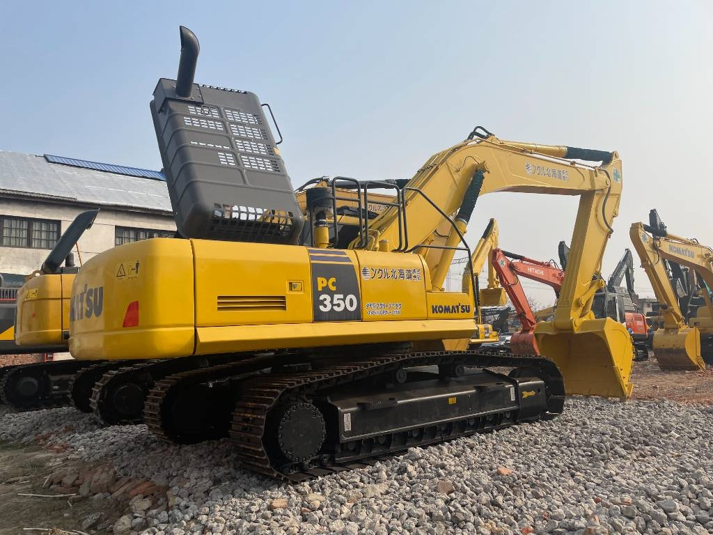 Komatsu PC 350 - Ekskavator me zinxhirë: foto 1 Komatsu PC 350 - Ekskavator me zinxhirë: foto 1