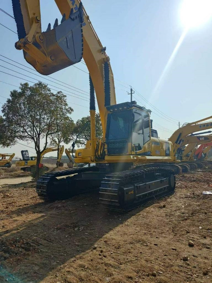 Komatsu PC 450 - Ekskavator me zinxhirë: foto 2 Komatsu PC 450 - Ekskavator me zinxhirë: foto 2