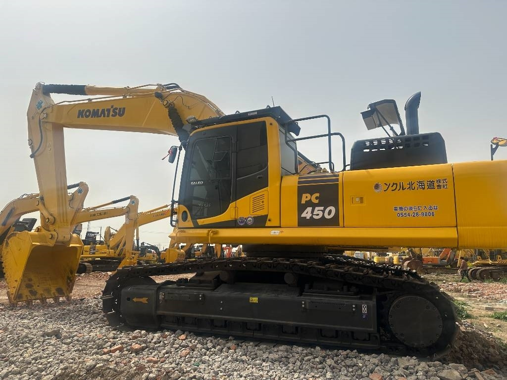 Komatsu PC450 - Ekskavator me zinxhirë: foto 3 Komatsu PC450 - Ekskavator me zinxhirë: foto 3