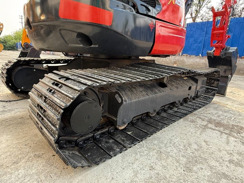 Kubota KX 165 - Ekskavator me zinxhirë: foto 2 Kubota KX 165 - Ekskavator me zinxhirë: foto 2