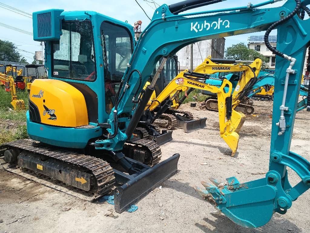 Kubota U 30 - Miniekskavator: foto 1 Kubota U 30 - Miniekskavator: foto 1