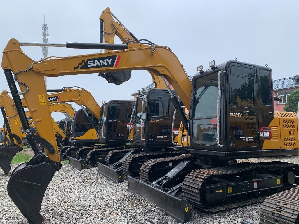 Sany 75 - Ekskavator me zinxhirë: foto 2 Sany 75 - Ekskavator me zinxhirë: foto 2