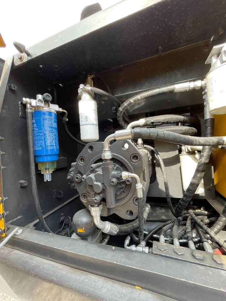 Volvo EC 290 - Ekskavator me zinxhirë: foto 5 Volvo EC 290 - Ekskavator me zinxhirë: foto 5