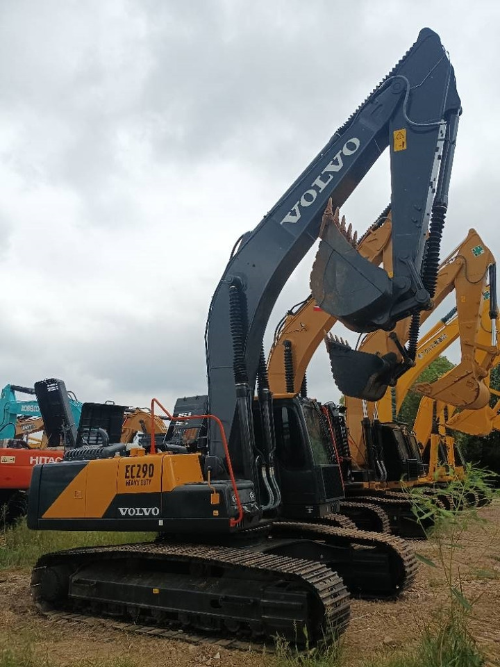 Volvo EC 290 - Ekskavator me zinxhirë: foto 2 Volvo EC 290 - Ekskavator me zinxhirë: foto 2