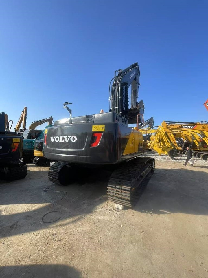 Volvo EC300 - Ekskavator me zinxhirë: foto 4 Volvo EC300 - Ekskavator me zinxhirë: foto 4