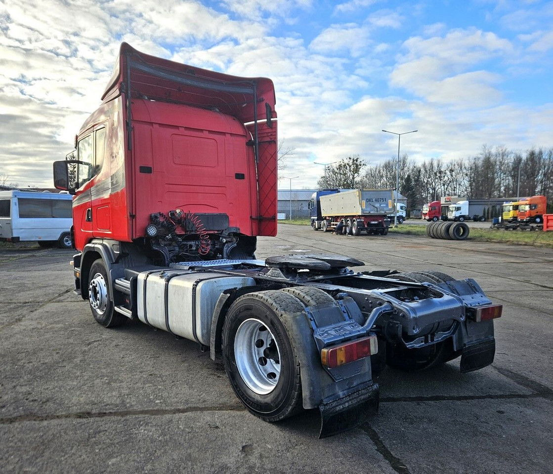 Scania 124L420 PDE - Gjysmë-kamion: foto 4 Scania 124L420 PDE - Gjysmë-kamion: foto 4