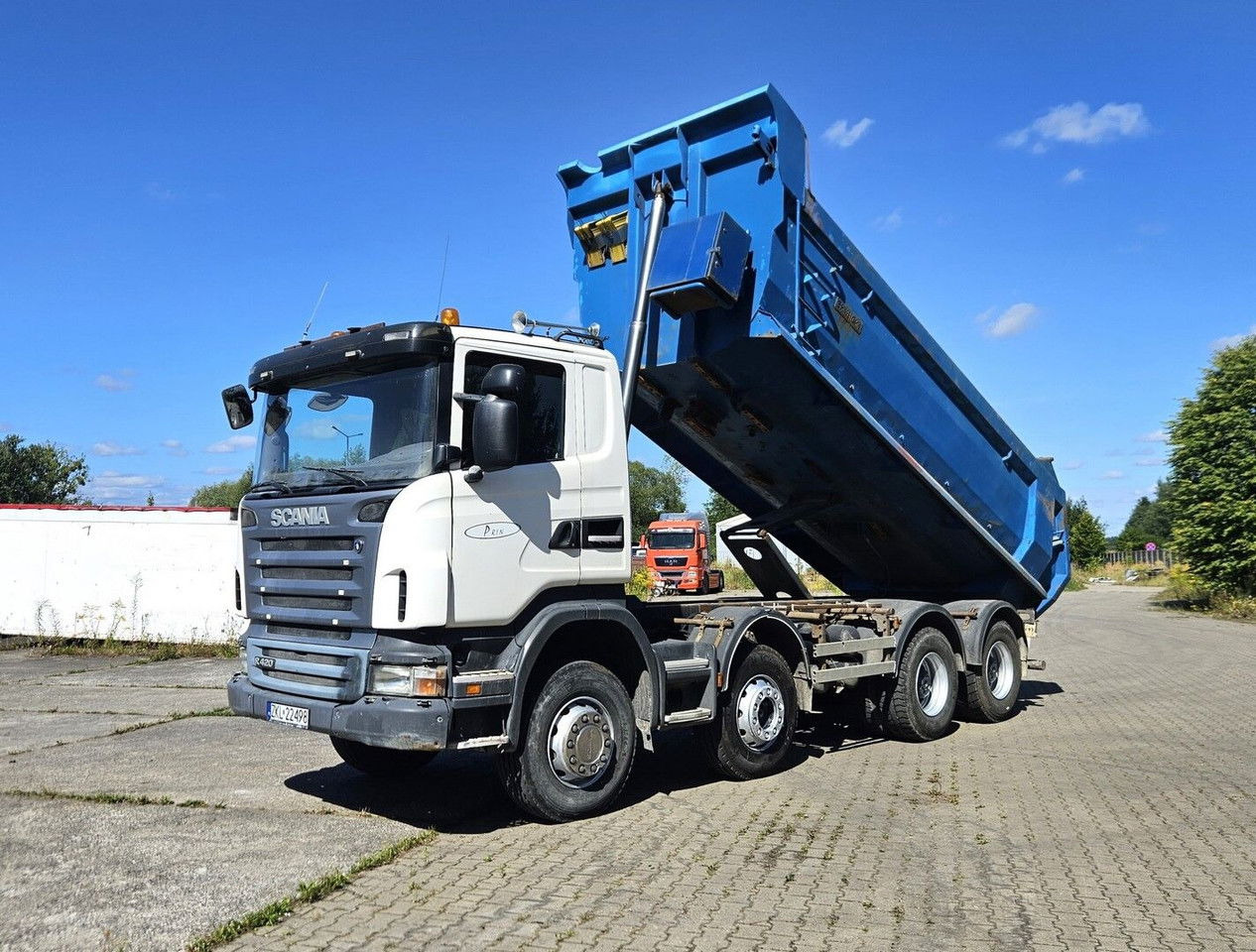 Scania R420 8x4 - Tipper - full spring - 2007 year - Kamion vetëshkarkues: foto 1 Scania R420 8x4 - Tipper - full spring - 2007 year - Kamion vetëshkarkues: foto 1