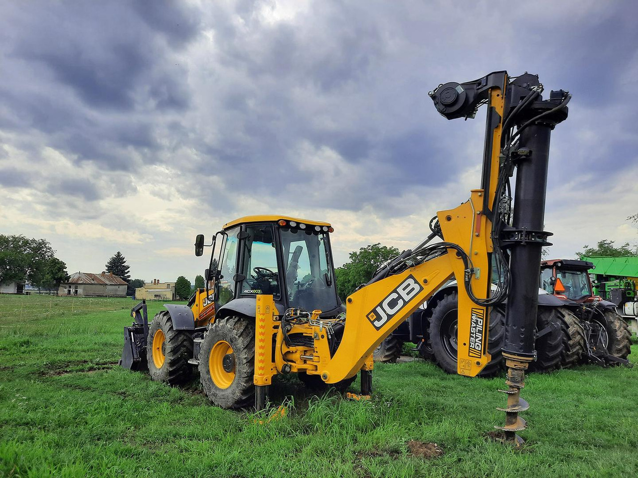 JCB 4CX, Vrtná súprava, Traktobager - Fadromë me shkarkim nga prapa: foto 5 JCB 4CX, Vrtná súprava, Traktobager - Fadromë me shkarkim nga prapa: foto 5