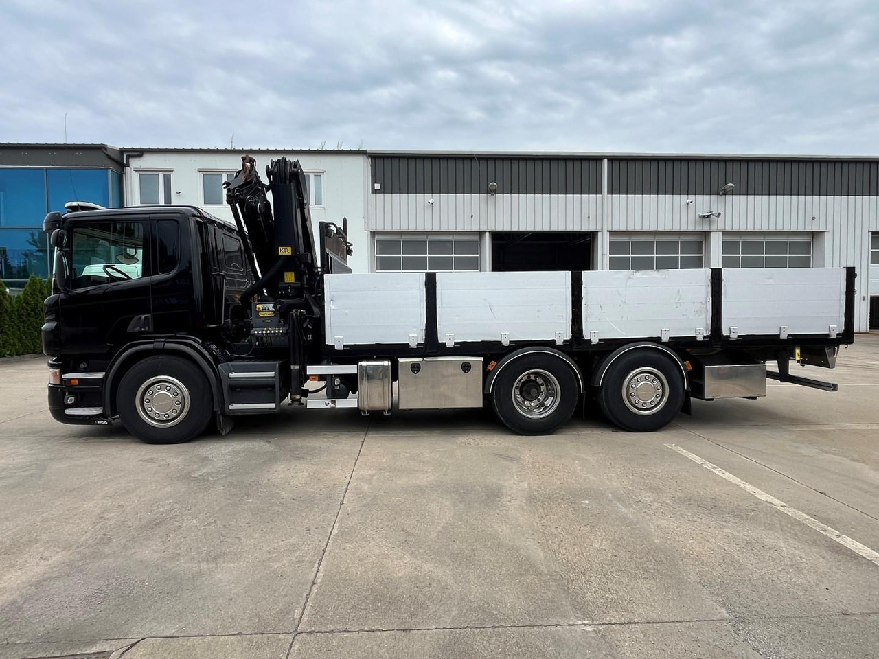 Kamion me karroceri të hapur, Kamion me vinç SCANIA P320, +RC, valník Crane PK 20002: foto 6