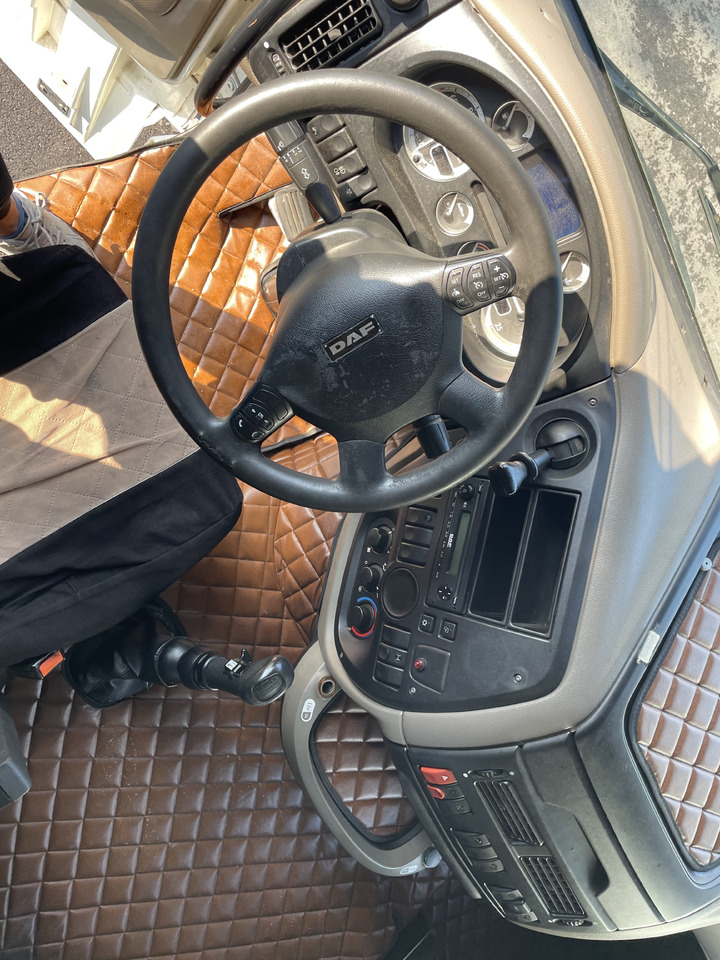 Lizingu i DAF XF105.460 DAF XF105.460: foto 13