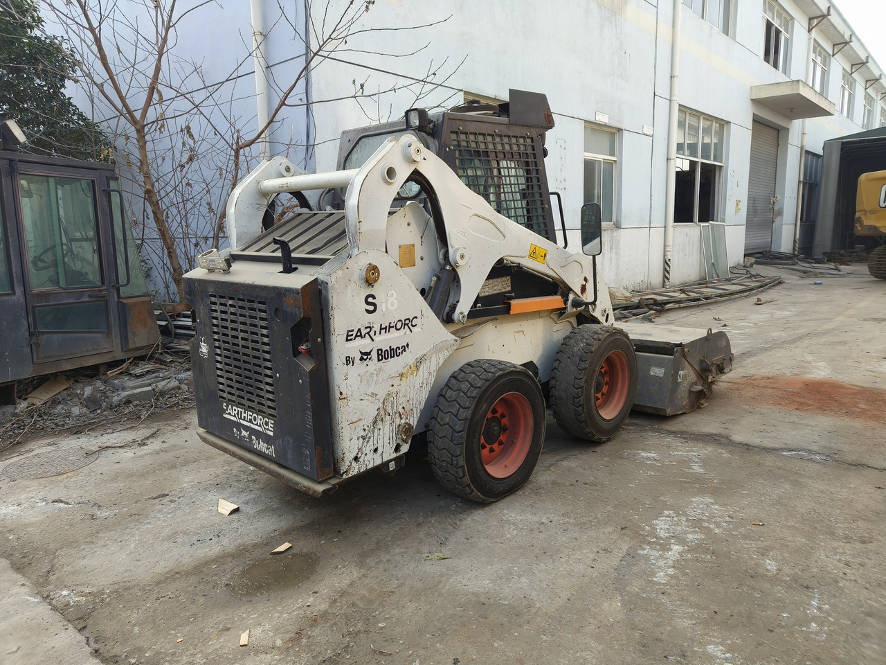 BOBCAT s18 - Mini fadrom: foto 2 BOBCAT s18 - Mini fadrom: foto 2