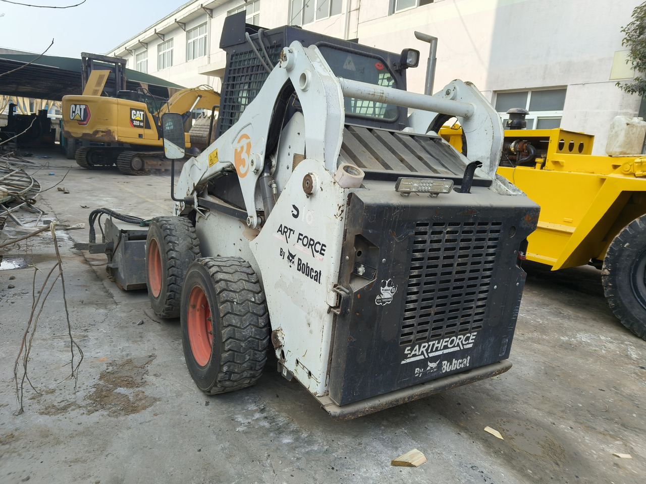 BOBCAT s18 - Mini fadrom: foto 3 BOBCAT s18 - Mini fadrom: foto 3