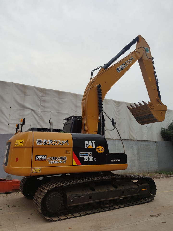 CATERPILLAR 320D Used cat 320 320D2 320DL excavator - Ekskavator me zinxhirë: foto 4 CATERPILLAR 320D Used cat 320 320D2 320DL excavator - Ekskavator me zinxhirë: foto 4