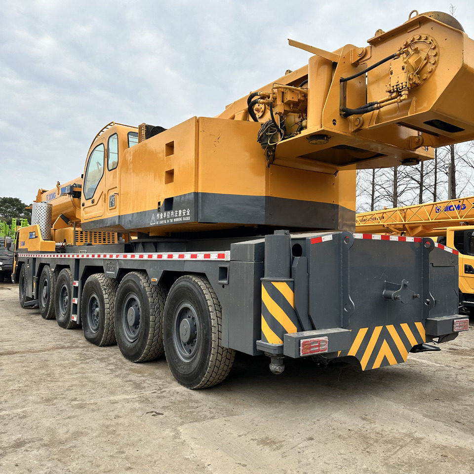 XCMG XCA200 200TON Truck crane - Autovinç: foto 2 XCMG XCA200 200TON Truck crane - Autovinç: foto 2